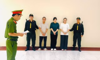 Khởi tố 3 bị can làm giả hồ sơ, ‘hô biến’ xuất xứ thiết bị để trúng thầu