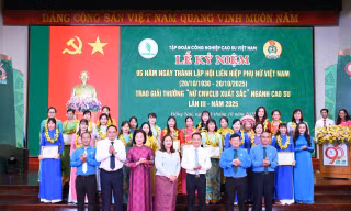 Tuyên dương 95 nữ công nhân viên chức lao động ngành cao su