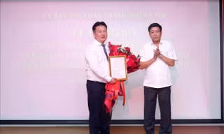 Chủ tịch UBND thành phố Hà Nội bổ nhiệm nhân sự