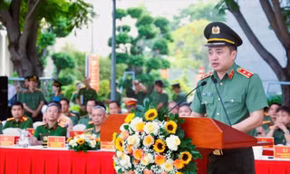 Trung tướng Mai Hoàng, Giám đốc Công an TP.HCM phát lệnh ra quân trấn áp tội phạm