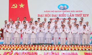 Ra mắt Ban Chấp hành Đảng bộ Quân chủng Hải quân nhiệm kỳ 2025 - 2030