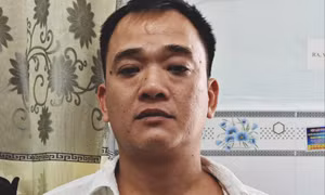 Đâm chết bạn nhậu rồi đi đầu thú