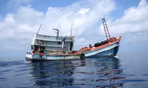 Truy đuổi, ngăn tàu cá nghi vi phạm IUU trên biển Tây Nam