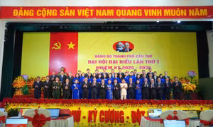 Bế mạc Đại hội Đảng bộ thành phố Cần Thơ lần thứ I