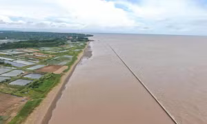 Bờ biển Cần Thơ có sạt lở nguy hiểm dài hơn 23km