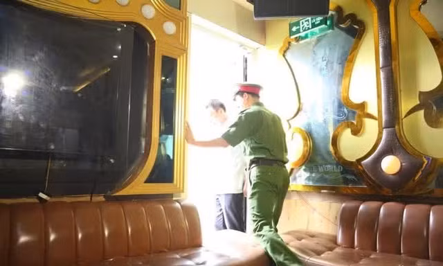 Công an Hà Nội siết hoạt động các cơ sở kinh doanh nhạy cảm