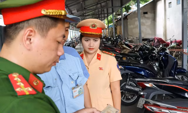 Hà Nội tổng rà soát phương tiện của công nhân tại khu công nghiệp