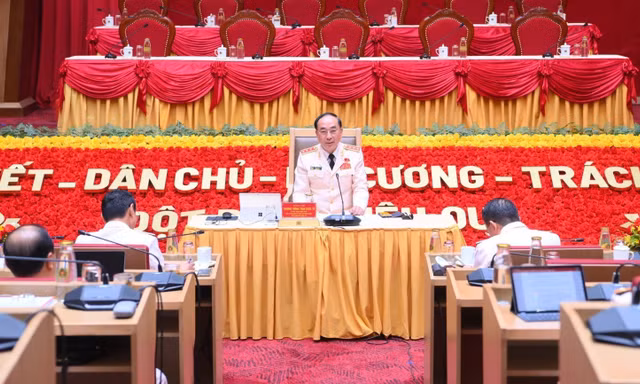 Hình ảnh phiên thảo luận tại các Tổ đại biểu của Đại hội đại biểu Đảng bộ Công an Trung ương 