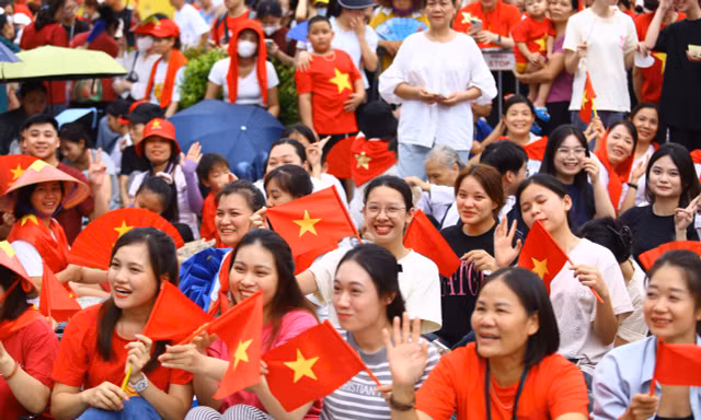 Đã chuyển đủ tiền cho địa phương tặng quà dịp Đại hội Đảng, Tết Nguyên đán