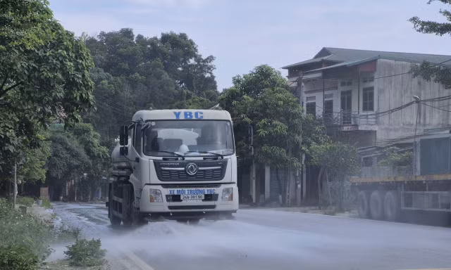 Bụi trắng tại Lào Cai đã gần như biến mất, nhà dân mở cửa trở lại