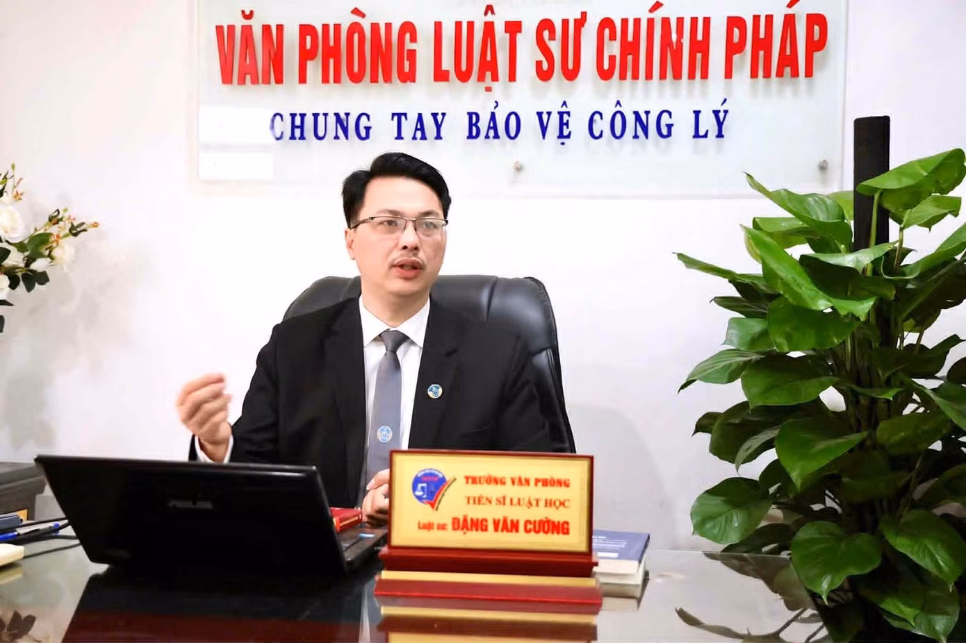 luatsudangvancuong.jpg