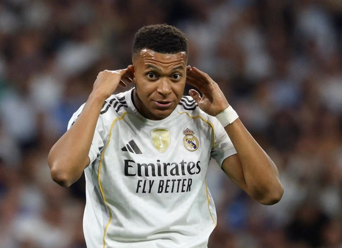 mbappe-can-cot-moc-an-tuong-trong-mau-ao-real-madrid.jpg