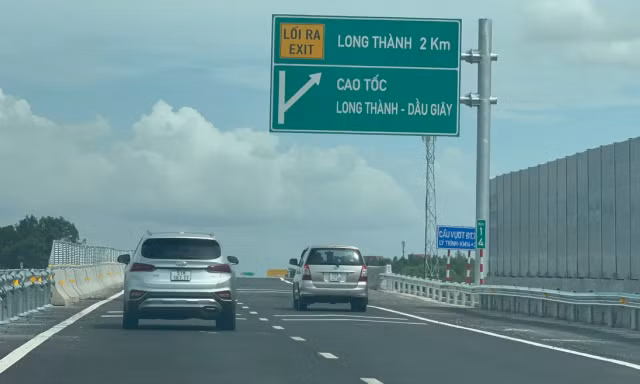 Thu phí cao tốc TPHCM - Long Thành theo phương án mới từ ngày 24/5