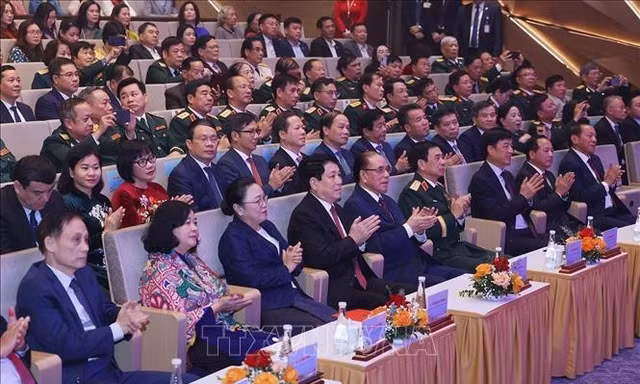50 năm qua là chặng đường lịch sử rực rỡ, vẻ vang của nhân dân các dân tộc Lào
