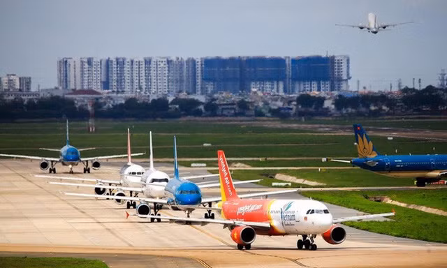 Bộ Xây dựng đề nghị Hà Nội 'chưa vội' chốt vị trí xây sân bay thứ 2 