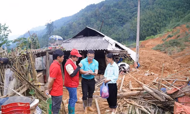 Vingroup hỗ trợ khẩn cấp 500 tỷ đồng tới đồng bào bị thiệt hại do bão Bualoi