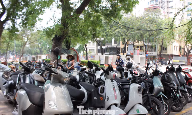 Đẩy nhanh quy hoạch trạm sạc xe điện trên toàn quốc