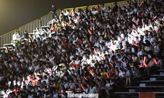 10.000 người đổ về Đông Anh