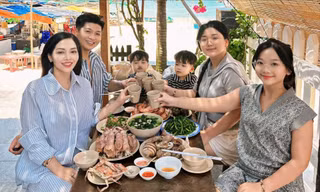 Vợ chồng Hà Nội đưa 4 con đi xuyên Việt, nhớ mãi 'đêm thiếu thốn' trên đảo hoang