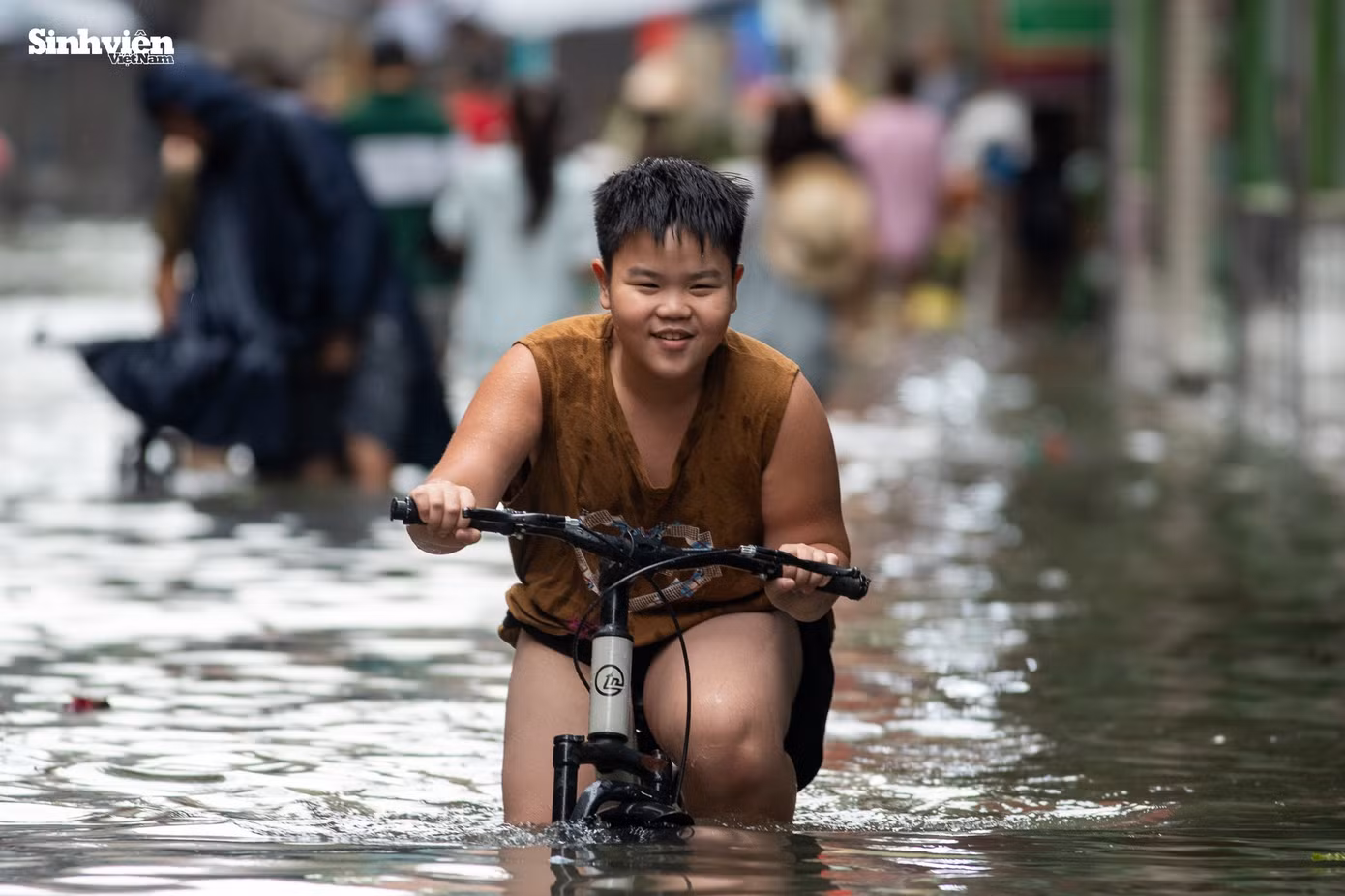lut-ky-luc-ha-noi-2025-32.jpg