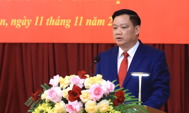 Chân dung tân Bí thư Tỉnh ủy Nghệ An Nguyễn Khắc Thận
