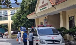 Vắng xe cấp cứu tư nhân quanh bệnh viện sau vụ chở bệnh nhân 16km, thu 9 triệu đồng