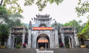 Ngôi đền thiêng hàng nghìn năm tuổi thờ nữ tướng 