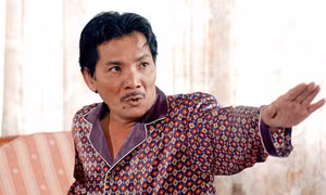 Thương Tín chìm trong tuyệt vọng, rồi cố bơi ngược dòng
