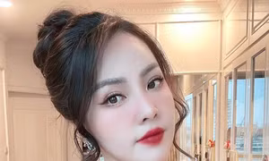 Á hậu Thụy Vân ngừng dẫn Chuyển động 24h