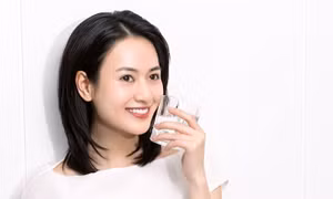 Vì sao mỹ nhân phim giờ vàng VTV đột ngột xuống tóc dù sắp làm đám cưới?