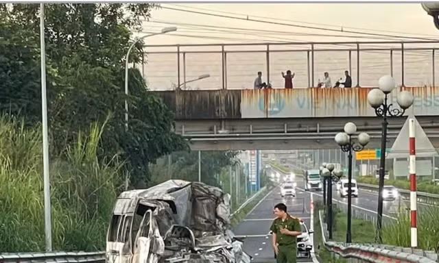 Bệnh viện Chợ Rẫy lên tiếng về vụ xe cứu thương gặp tai nạn thảm khốc trên cao tốc