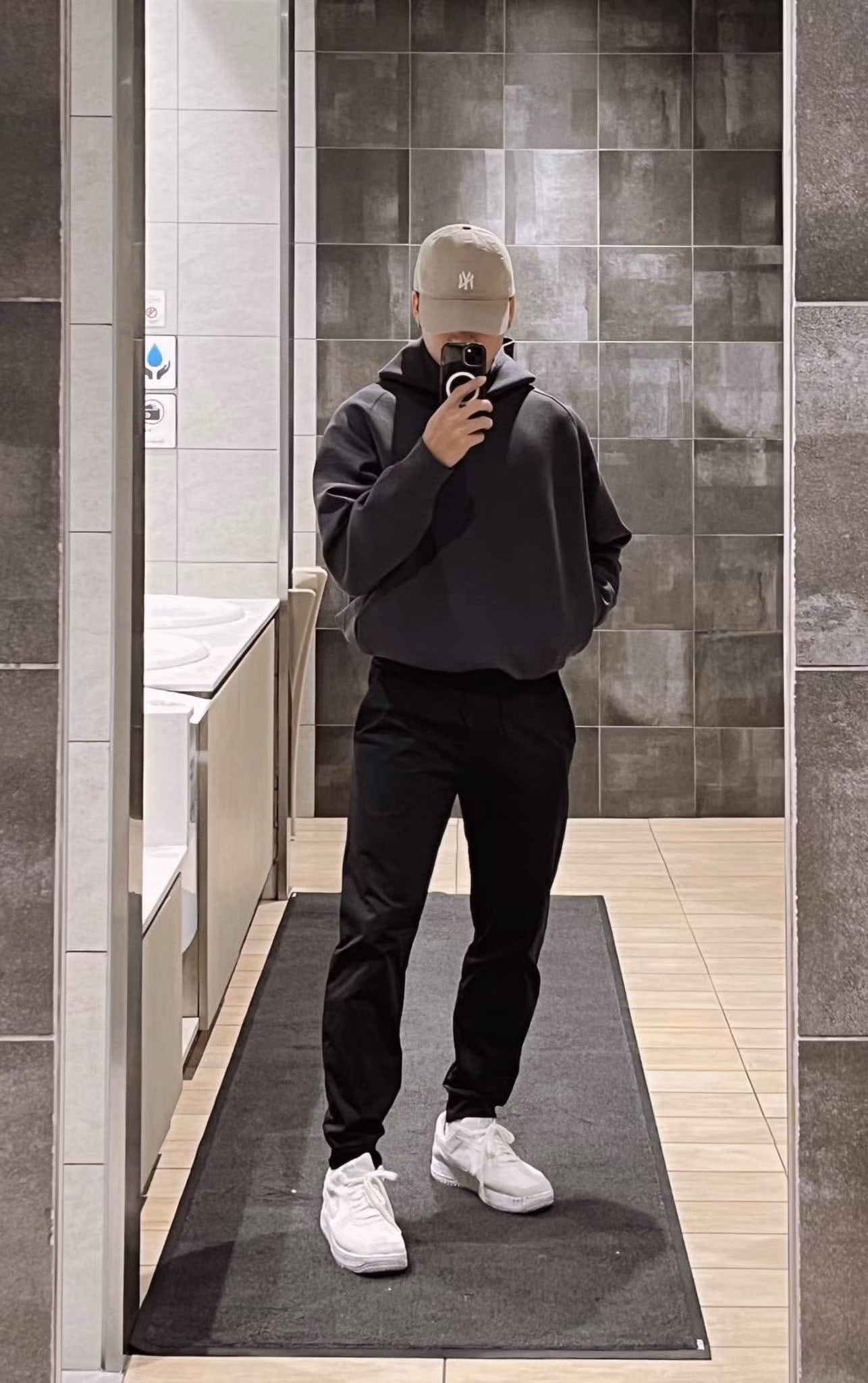 thom-4.jpg