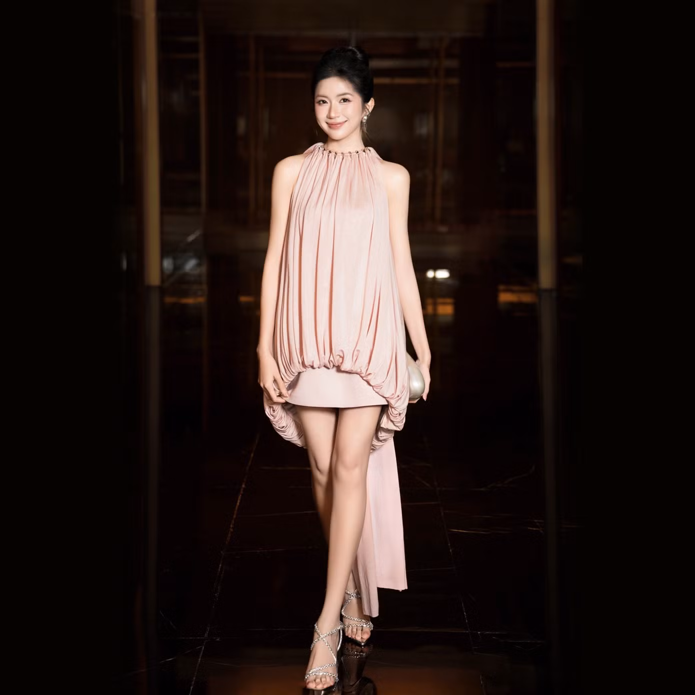 ngoc-huyen-2.jpg
