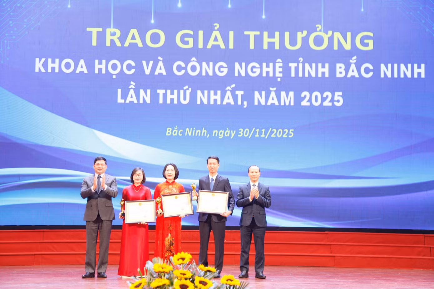 1-7780.jpg