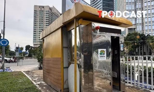 NÓNG 19/11: Nhà vệ sinh công cộng 500 triệu ở trung tâm TPHCM biến mất đã 'quay trở lại'