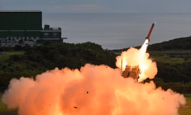 Chuyên gia Nga: Tên lửa đạn đạo Oreshnik phơi bày điểm yếu của hệ thống Patriot
