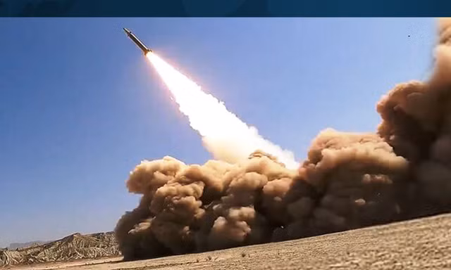 Iran bất ngờ phóng tên lửa đạn đạo vào lực lượng Mỹ ở Trung Đông, căng thẳng bùng phát trở lại