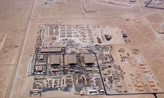 Mỹ sơ tán khẩn hai căn cứ không quân sau đòn đáp trả của Iran
