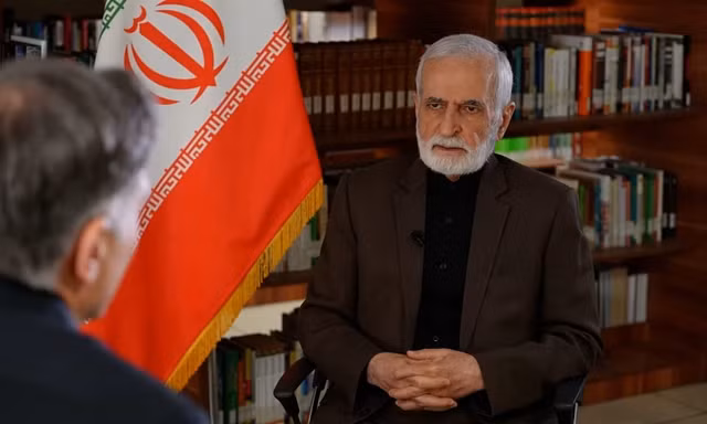 Cố vấn lãnh tụ tối cao Iran bị thương sau khi cảnh báo chiến tranh có thể kéo dài