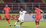 HLV U23 Indonesia đáp trả khi bị so sánh với Shin Tae-yong