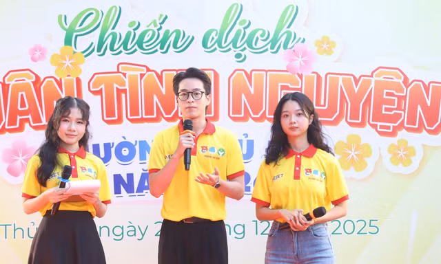 Chàng trai vàng SEA Games 33 lan tỏa tinh thần tình nguyện ngày xuân
