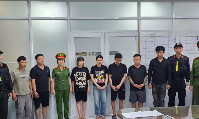 Triệt phá đường dây 'phù phép' thịt heo thành thịt bò, mỗi ngày bán 600 kg ra thị trường