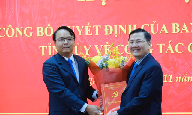 Công bố quyết định của Ban Thường vụ Tỉnh ủy Lâm Đồng về công tác cán bộ