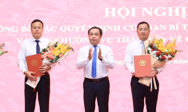 Điều động, bổ nhiệm nhiều cán bộ chủ chốt ở Hà Nội và 3 tỉnh