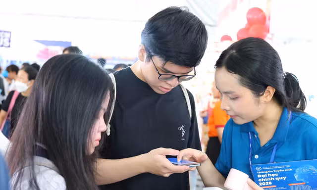 Hai trường đào tạo khối ngành luật lớn ở phía Nam công bố điểm sàn