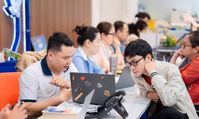 Nhiều trường đại học phía Nam công bố điểm sàn xét tuyển, khối Sức khỏe giữ ngưỡng cao