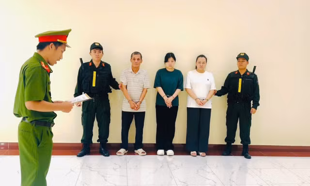 Khởi tố 3 bị can làm giả hồ sơ, ‘hô biến’ xuất xứ thiết bị để trúng thầu