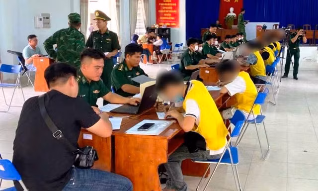 18 công dân bị Campuchia trục xuất, hé lộ cái bẫy ‘việc nhẹ, lương cao’