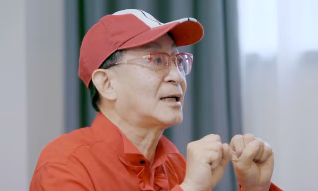 Lục Tiểu Linh Đồng đáp trả