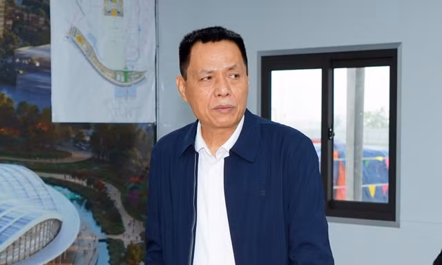 Ông Tạ Viết Đông - nguyên Tổng Giám đốc BQL dự án đầu tư xây dựng công trình dân dụng Hải Phòng.